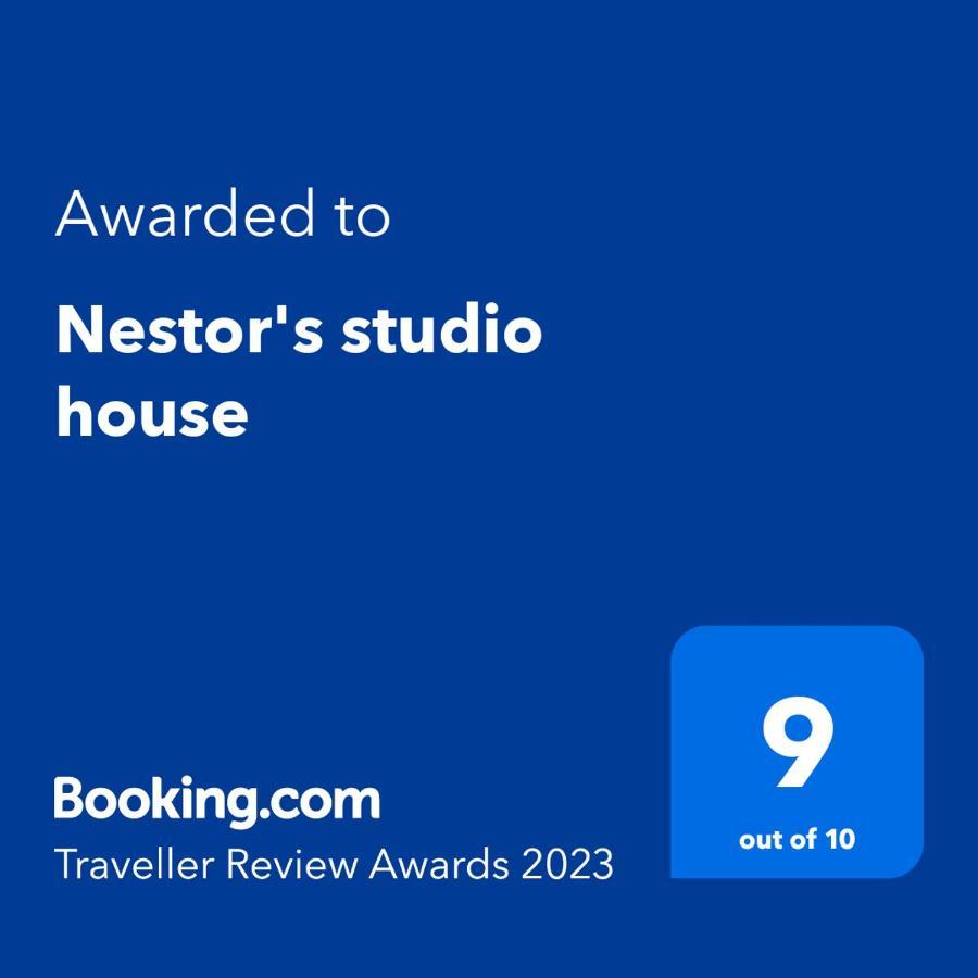 Villa Nestor'S Studio House à Pylos Extérieur photo